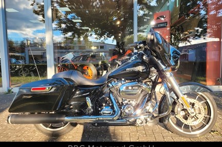 Harley-Davidson Street Glide FLHX