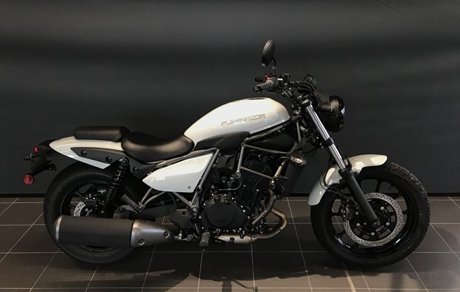 Kawasaki Eliminator 500
