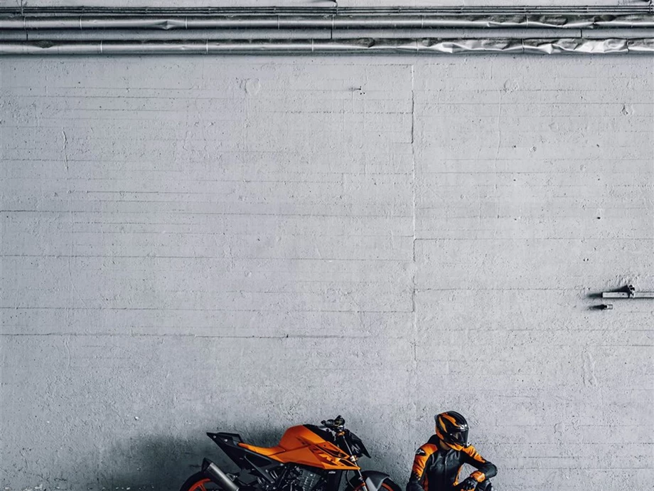 Angebot KTM 990 Duke Bild 11: Angebot KTM 990 Duke