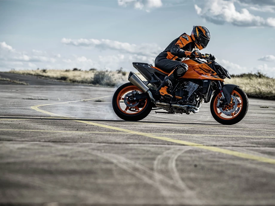 Angebot KTM 990 Duke Bild 6: Angebot KTM 990 Duke