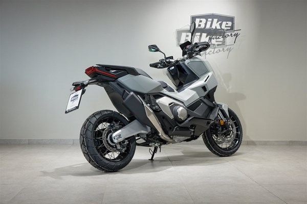 Honda X-ADV (Matt deep mud grey) - Bild 2