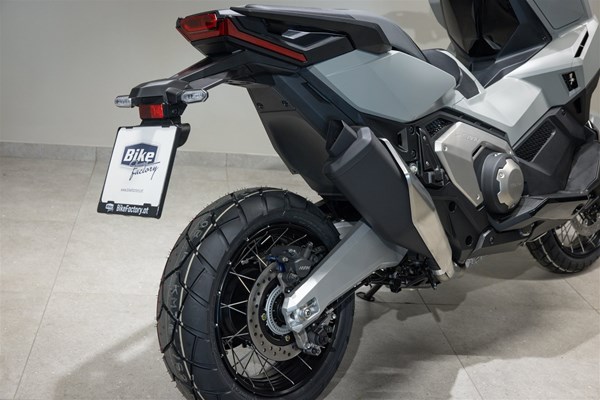 Honda X-ADV (Matt deep mud grey) - Bild 3