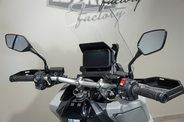Honda X-ADV (Matt deep mud grey) - Bild 8