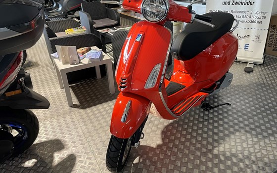 Neufahrzeug Vespa Primavera 125 - Bild 1