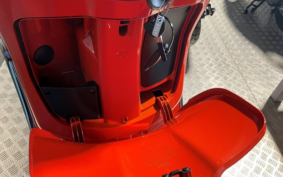 Neufahrzeug Vespa Primavera 125 - Bild 5