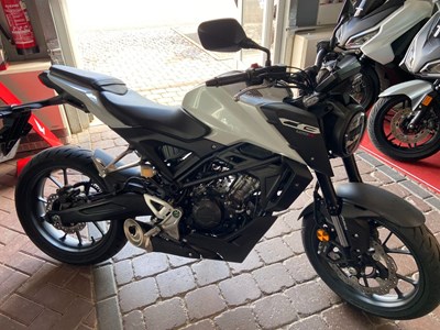 CB125R