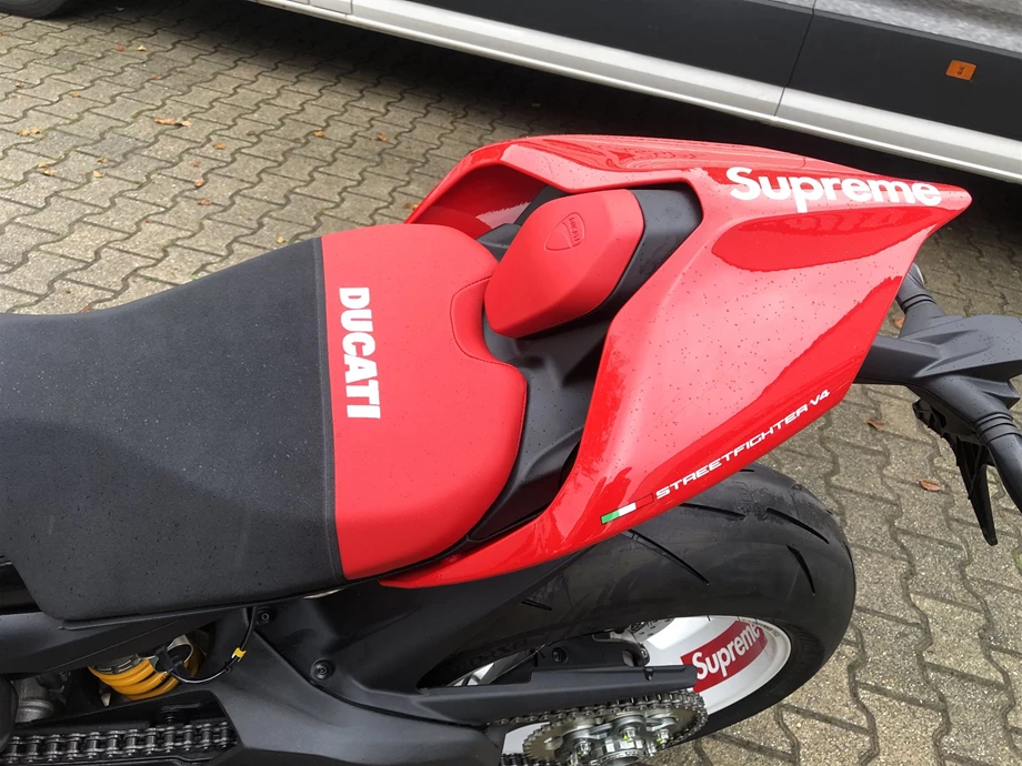 Angebot Ducati Streetfighter V4 S Bild 17: Angebot Ducati Streetfighter V4 S