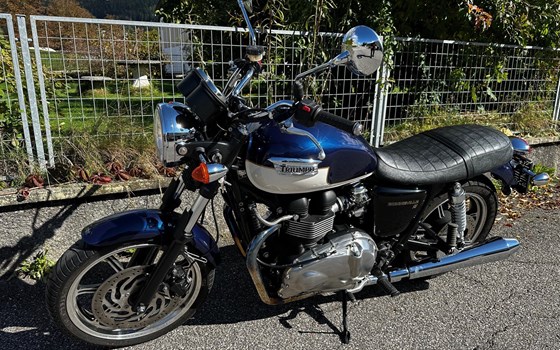 Gebrauchtmotorrad Triumph Bonneville - Bild 2 Gebrauchtmotorrad Triumph Bonneville - Bild 2