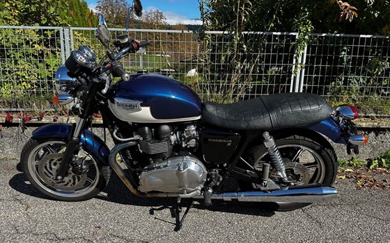 Gebrauchtmotorrad Triumph Bonneville - Bild 1 Gebrauchtmotorrad Triumph Bonneville - Bild 1