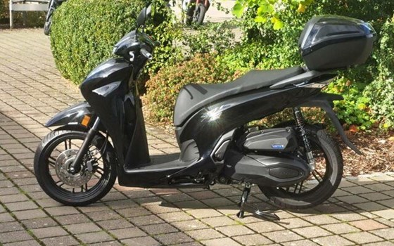 Gebrauchtmotorrad Honda SH350i - Bild 3