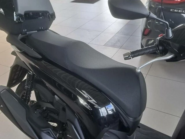Offer Honda SH350i Bild 9: Offer Honda SH350i
