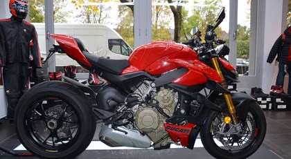 Gebrauchtfahrzeug Ducati Streetfighter V4 S