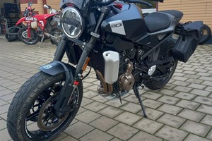 Angebot Husqvarna Svartpilen 801