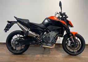 KTM 890 Duke