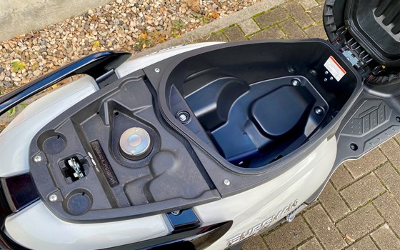 Gebrauchtmotorrad Suzuki Burgman Street 125EX - Bild 17