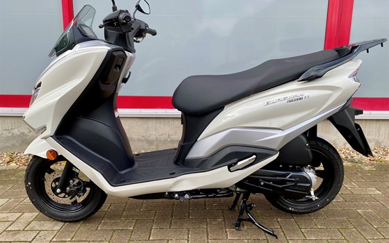 Gebrauchtmotorrad Suzuki Burgman Street 125EX - Bild 6