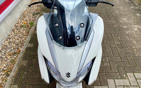 Gebrauchtmotorrad Suzuki Burgman Street 125EX - Bild 10