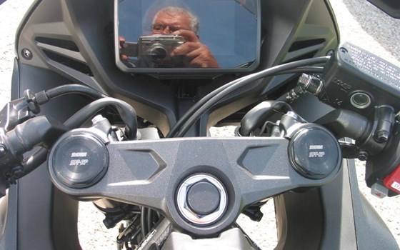 Neufahrzeug Honda CBR650R E-Clutch - Bild 6