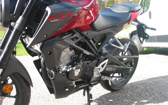 Neufahrzeug Honda CB125R - Bild 10