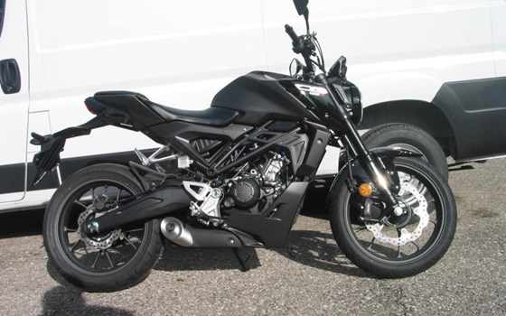 Neufahrzeug Honda CB125R - Bild 4