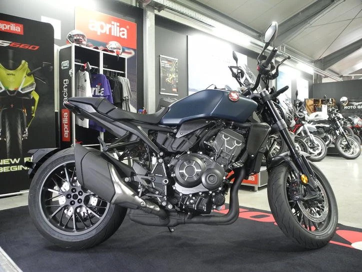 Angebot Honda CB1000R Black Edition Bild 6: Angebot Honda CB1000R Black Edition