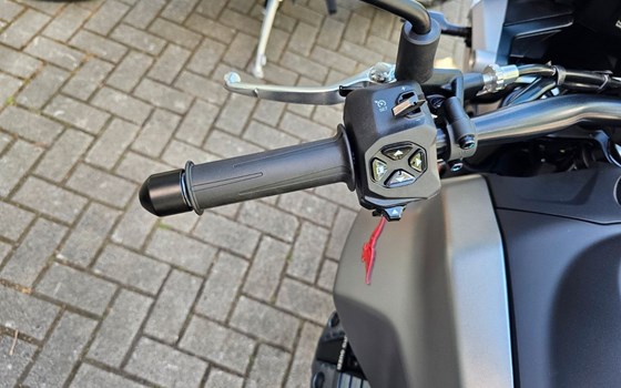 Neufahrzeug Moto Guzzi V85 Strada - Bild 11