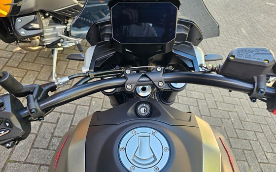 Neufahrzeug Moto Guzzi V85 Strada - Bild 12