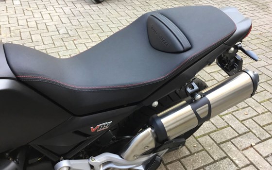 Neufahrzeug Moto Guzzi V85 Strada - Bild 14