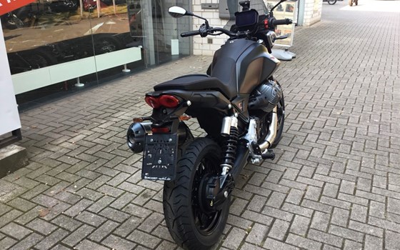 Neufahrzeug Moto Guzzi V85 Strada - Bild 4