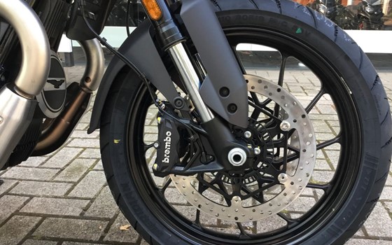 Neufahrzeug Moto Guzzi V85 Strada - Bild 9
