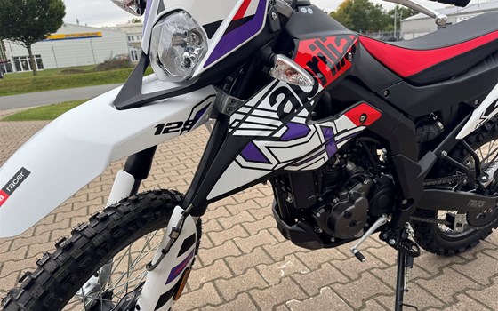 Neufahrzeug Aprilia RX 125 - Bild 9