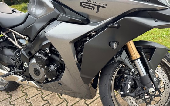 Neufahrzeug Suzuki GSX-S1000GT - Bild 2