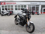 Honda CB125R