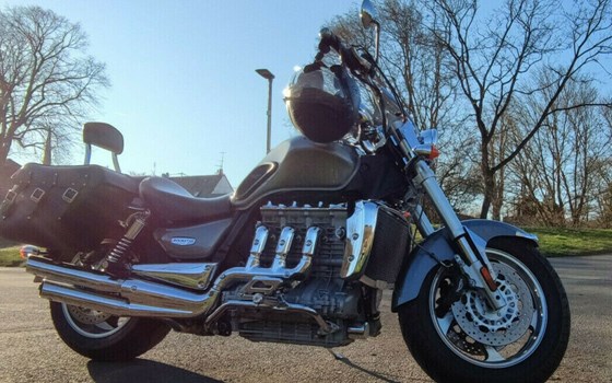 Gebrauchtmotorrad Triumph Rocket III Classic - Bild 3