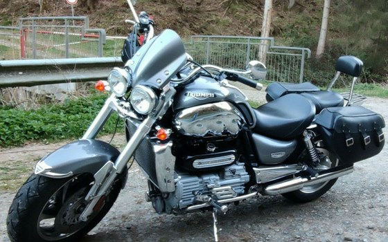 Gebrauchtmotorrad Triumph Rocket III Classic - Bild 5