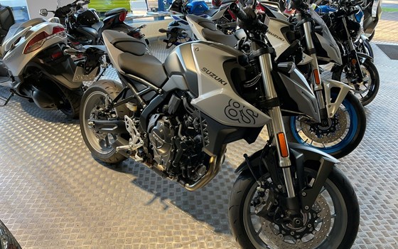 Gebrauchtmotorrad Suzuki GSX-8S - Bild 2