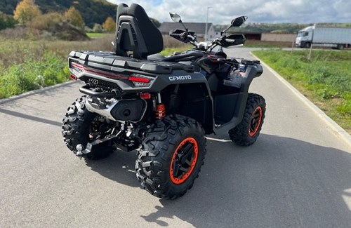 Neumotorrad CFMOTO C-Force 1000