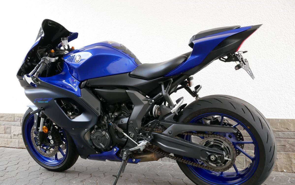 Angebot Yamaha R7