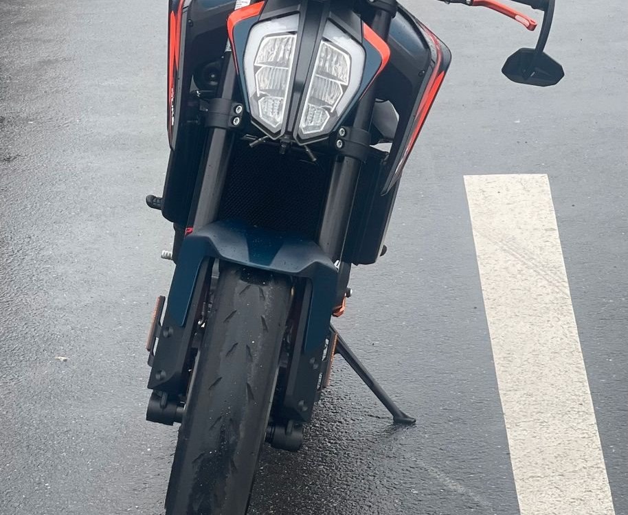 Angebot KTM 890 Duke R