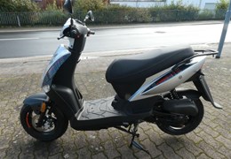 Neumotorrad Kymco Agility 50