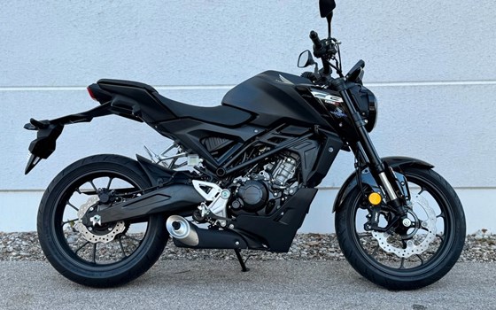 Gebrauchtmotorrad Honda CB125R - Bild 1