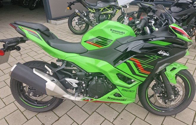 Kawasaki Ninja 500 SE