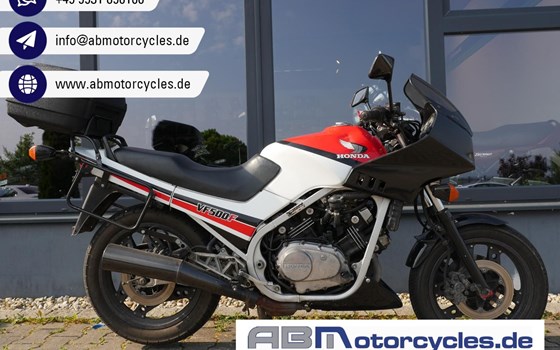 Gebrauchtmotorrad Honda VF 500 F - Bild 1