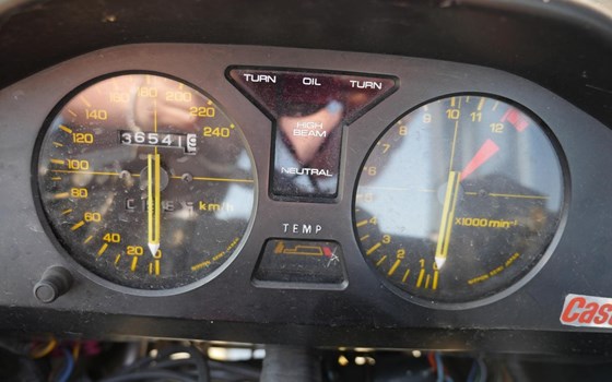 Gebrauchtmotorrad Honda VF 500 F - Bild 10