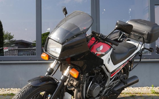 Gebrauchtmotorrad Honda VF 500 F - Bild 8