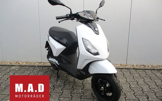 Gebrauchtmotorrad Piaggio 1 Active - Bild 1