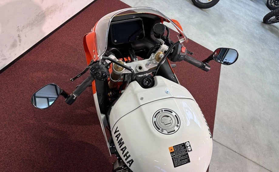 Angebot Yamaha XSR900 GP Bild 16: Angebot Yamaha XSR900 GP