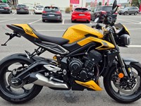 Gebrauchtmotorrad Triumph Street Triple RS