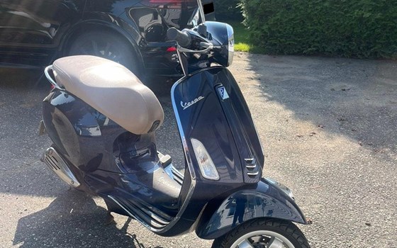 Gebrauchtmotorrad Vespa Primavera 50 - Bild 1 Gebrauchtmotorrad Vespa Primavera 50 - Bild 1