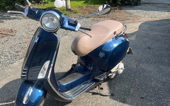 Gebrauchtmotorrad Vespa Primavera 50 - Bild 2 Gebrauchtmotorrad Vespa Primavera 50 - Bild 2
